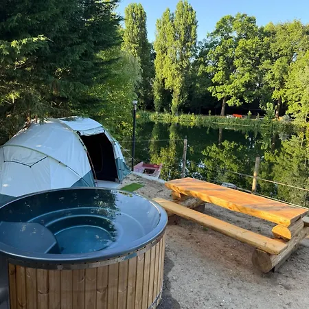 Hpn 2025 Au Bord Du 豪华帐篷 Breuilpont